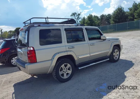 2009 Jeep Commander Overland z USA, uszkodzony, nr VIN 1J8HG68T59C507836